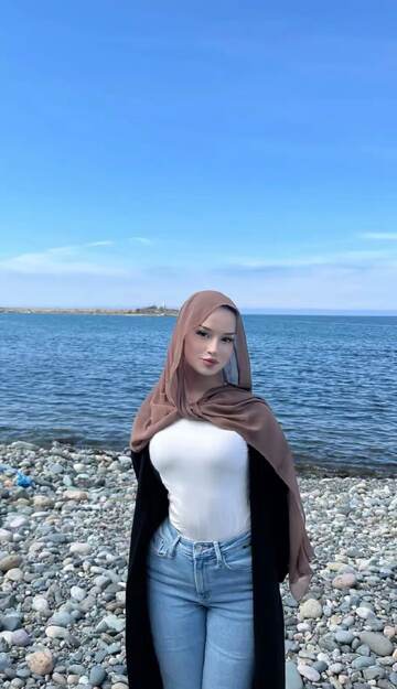 Gökçe Ek Fotoğraf 3